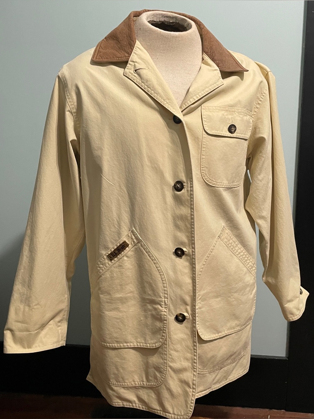 L.L.Bean Women's Reg Medium Tan & Cream Vintage Canvas Chore Coat Barn Coat